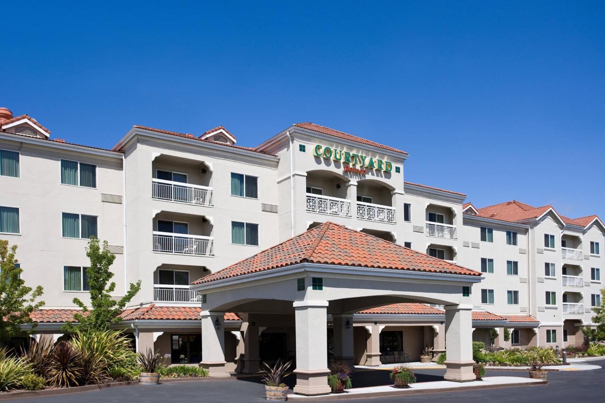 Courtyard Novato Marin/Sonoma Hotel Exterior photo
